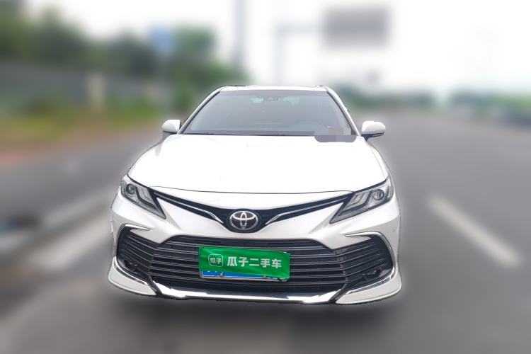 Used Toyota Camry 2023 2.0G Luxury Edition Front