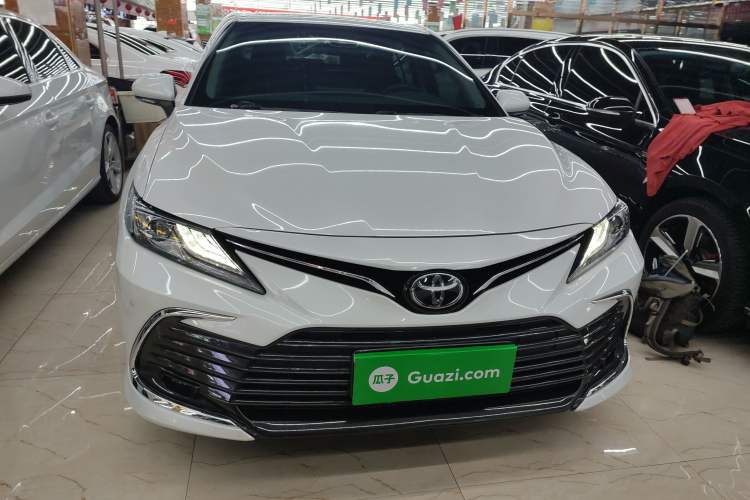 Used Toyota Camry 2023 2.0G Luxury Edition Front