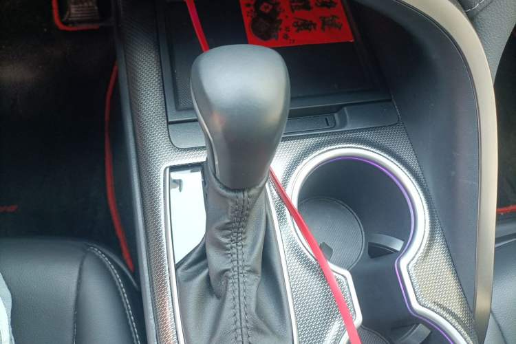 Used Toyota Camry 2023 2.5S Fēngshàng Edition Gear Lever