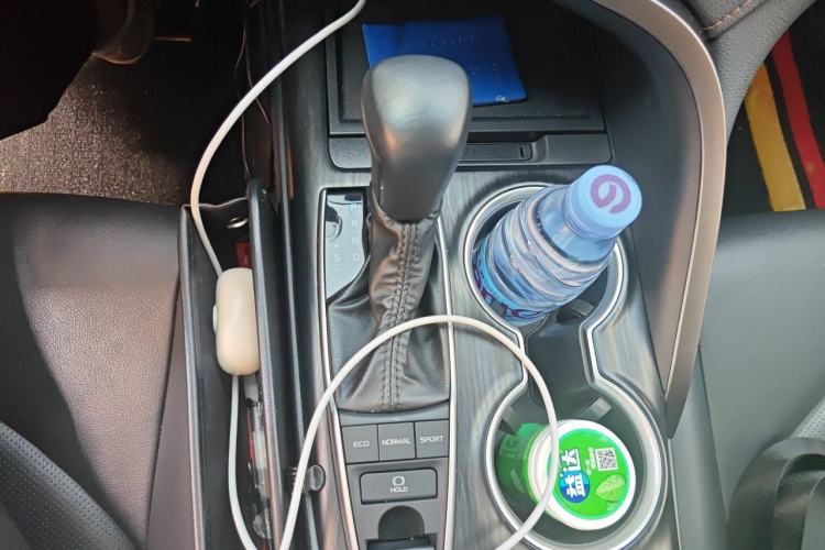 Used Toyota Camry 2023 2.5G Luxury Edition Gear Lever