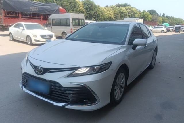 Used Toyota Camry 2023 2.0G Luxury Edition