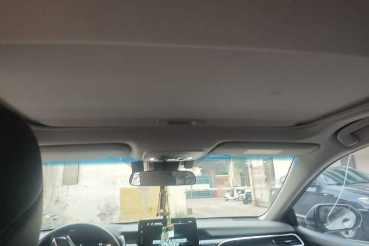 Used Toyota Camry 2023 2.0G Luxury Edition Headliner