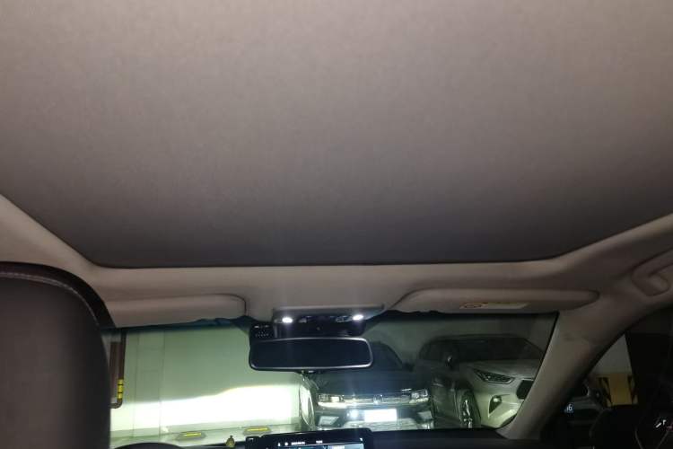 Used Toyota Camry 2023 Dual-Motor 2.5HG Luxury Edition Headliner
