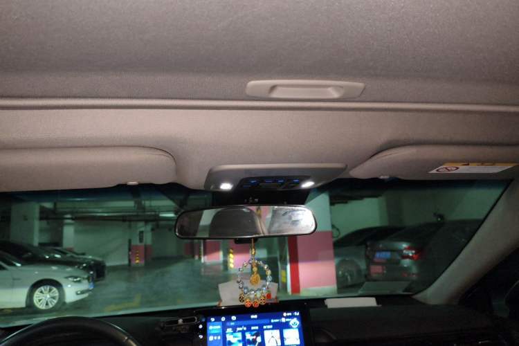 Used Toyota Camry 2023 2.0G Luxury Edition Headliner