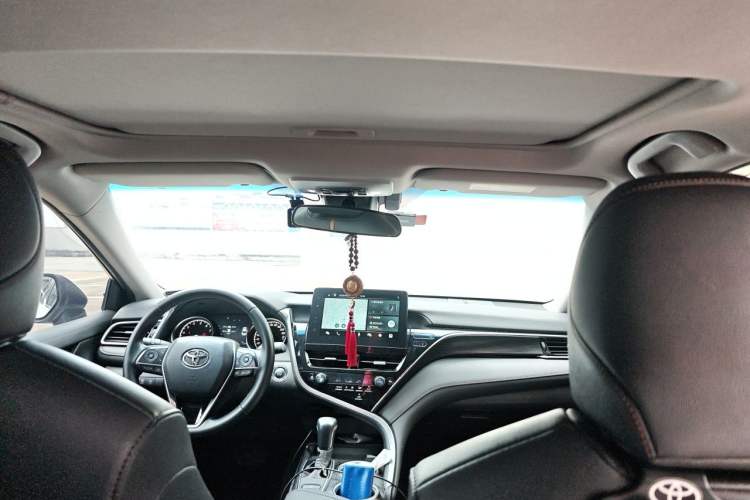 Used Toyota Camry 2023 2.0G Luxury Edition Headliner