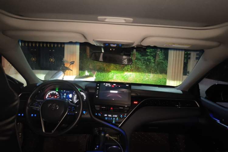 Used Toyota Camry 2023 2.0G Luxury Edition Headliner