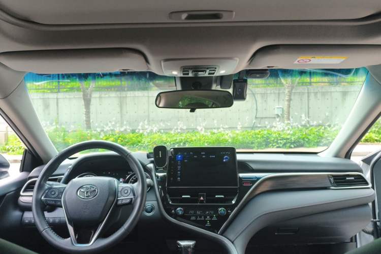 Used Toyota Camry 2023 2.0G Luxury Edition Headliner