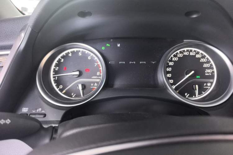Used Toyota Camry 2023 2.0G Luxury Edition Instrument Cluster