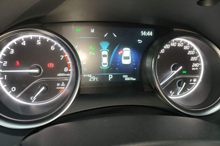 Used Toyota Camry 2023 2.0G Luxury Edition Instrument Cluster