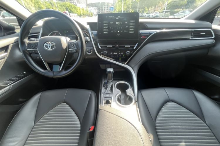 Used Toyota Camry 2023 2.0S Knight Edition Interior 1