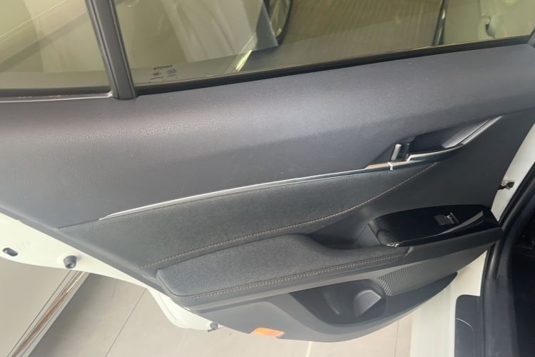 Used Toyota Camry 2023 2.0GVP Premier Edition Interior 10