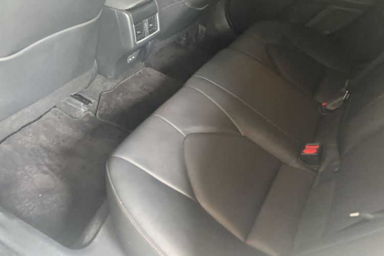 Used Toyota Camry 2023 2.0GVP Premier Edition Interior 11