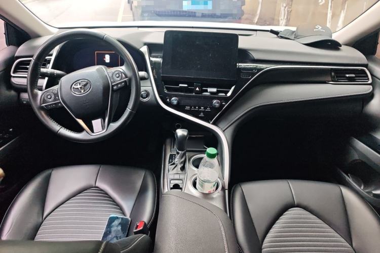 Used Toyota Camry 2023 2.5S Knight Edition Interior 2