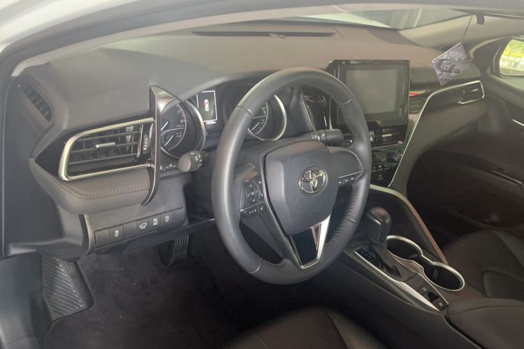 Used Toyota Camry 2023 2.0GVP Premier Edition Interior 2