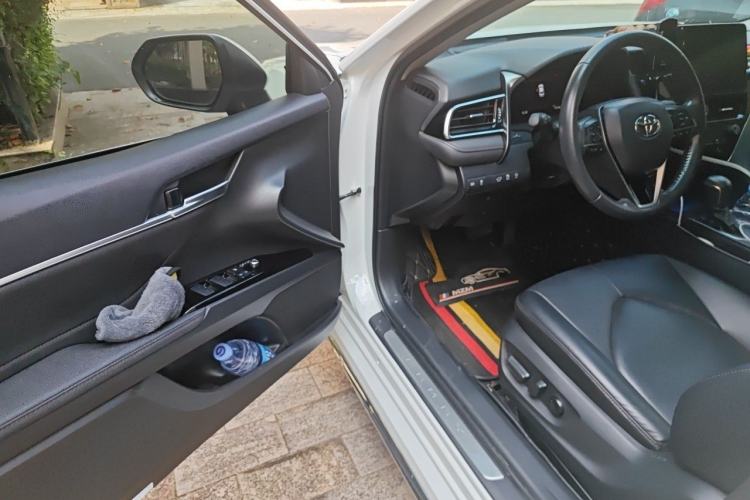 Used Toyota Camry 2023 2.5G Luxury Edition Interior 3