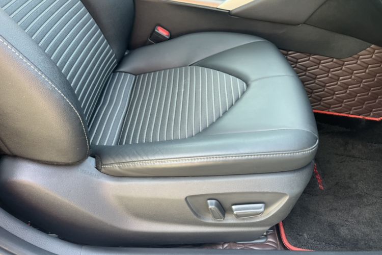 Used Toyota Camry 2023 2.0S Knight Edition Interior 9