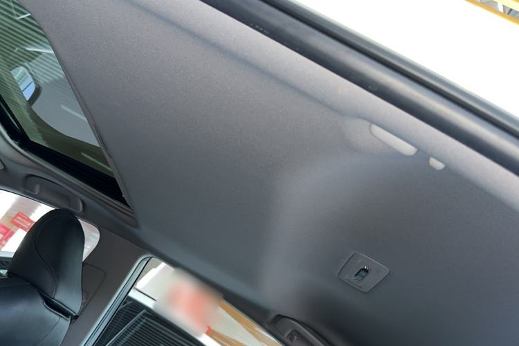 Used Toyota Camry 2023 2.0G Luxury Edition Interior 9