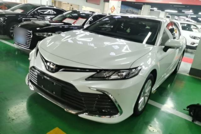 Used Toyota Camry 2023 2.0G Luxury Edition