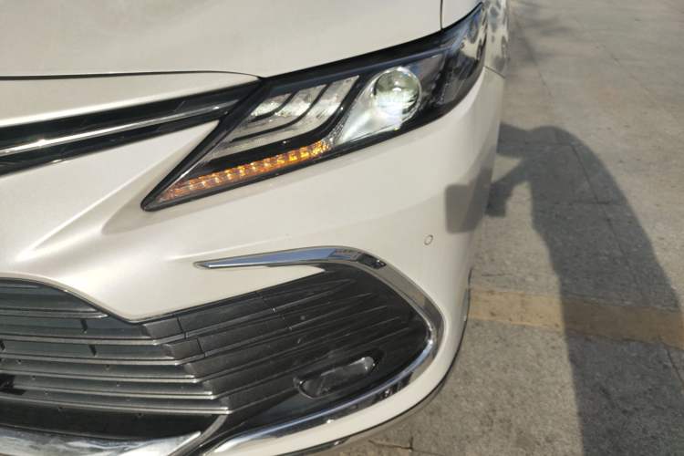 Used Toyota Camry 2023 2.0G Luxury Edition Left Front Headlight