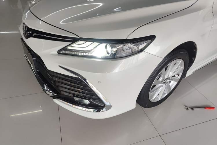 Used Toyota Camry 2023 2.0G Luxury Edition Left Front Headlight