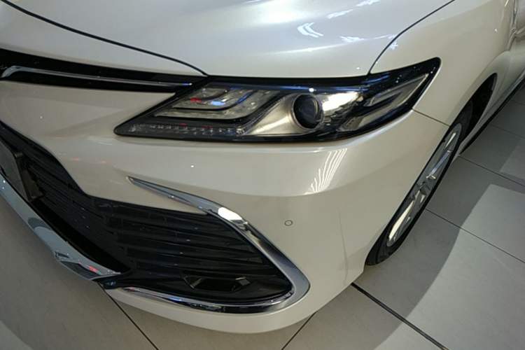 Used Toyota Camry 2023 2.0G Luxury Edition Left Front Headlight