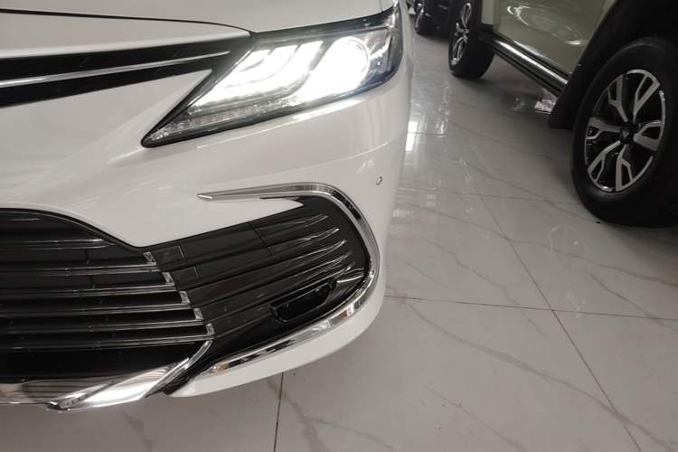 Used Toyota Camry 2023 2.0G Luxury Edition Left Front Headlight