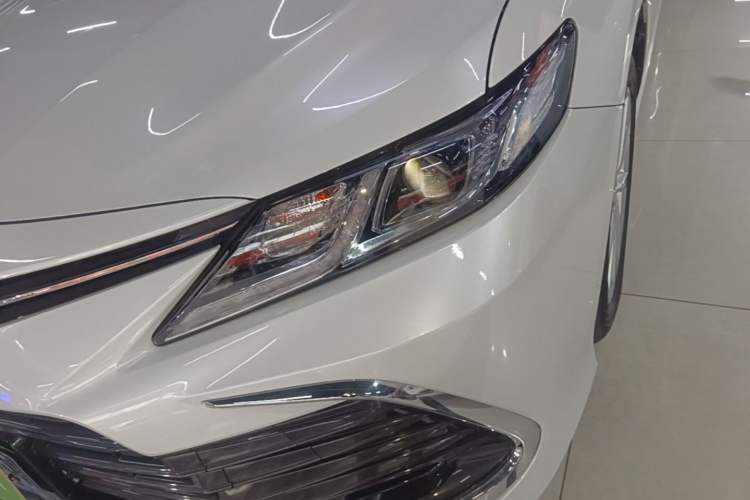 Used Toyota Camry 2023 2.0GVP Premier Edition Left Front Headlight