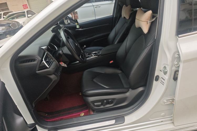 Used Toyota Camry 2023 2.0G Luxury Edition Left Front Seat