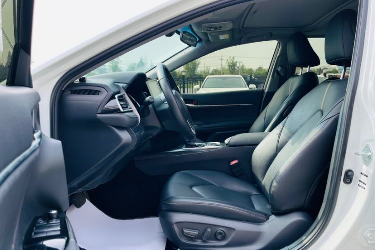 Used Toyota Camry 2023 2.0GVP Premier Edition Left Front Seat