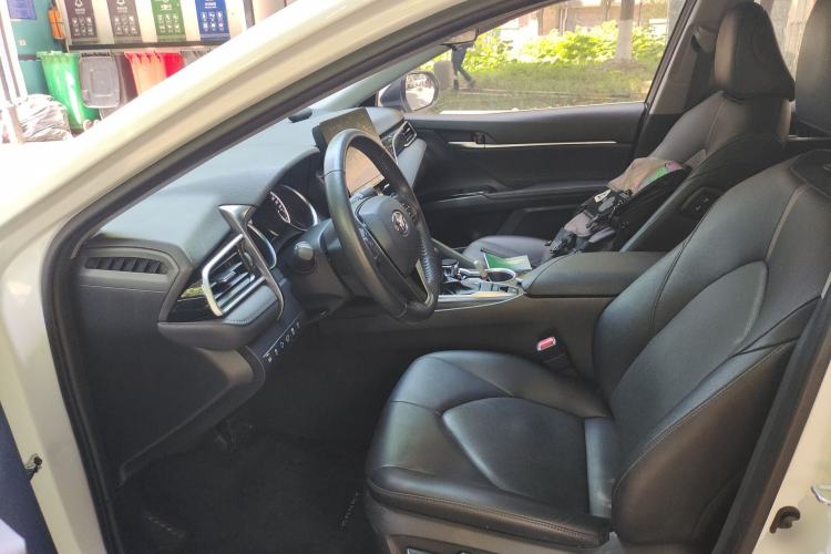 Used Toyota Camry 2023 2.0G Luxury Edition Left Front Seat