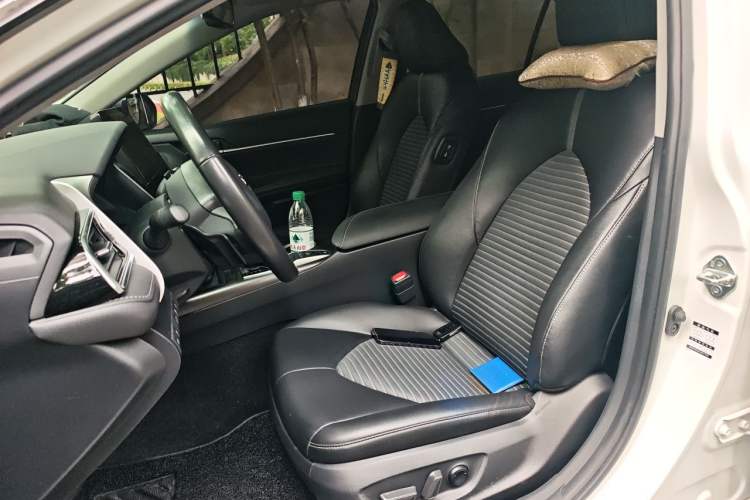 Used Toyota Camry 2023 2.5S Knight Edition Left Front Seat