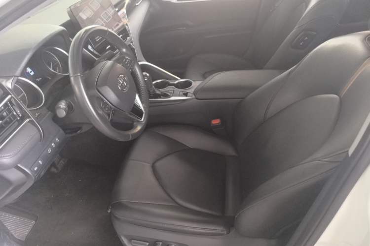 Used Toyota Camry 2023 2.0G Luxury Edition Left Front Seat