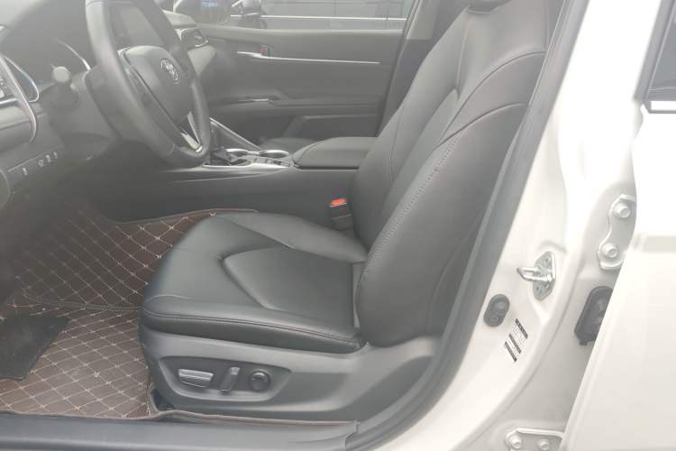 Used Toyota Camry 2023 2.0GVP Premier Edition Left Front Seat
