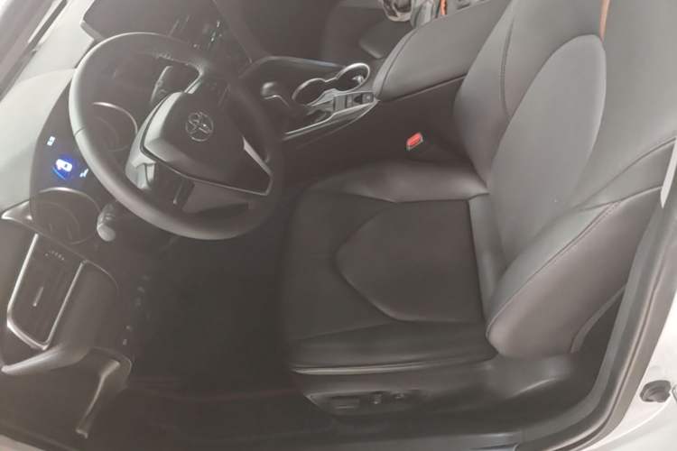 Used Toyota Camry 2023 2.0G Luxury Edition Left Front Seat