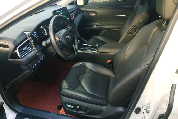 Used Toyota Camry 2023 2.0G Luxury Edition Left Front Seat