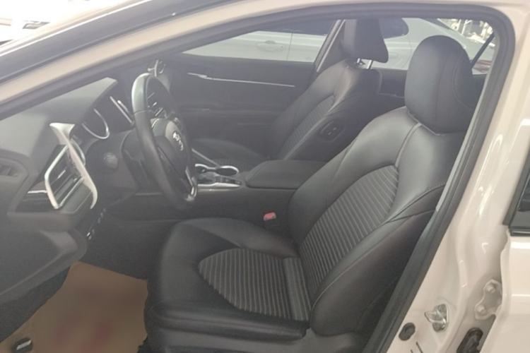 Used Toyota Camry 2023 2.0S Knight Edition Left Front Seat