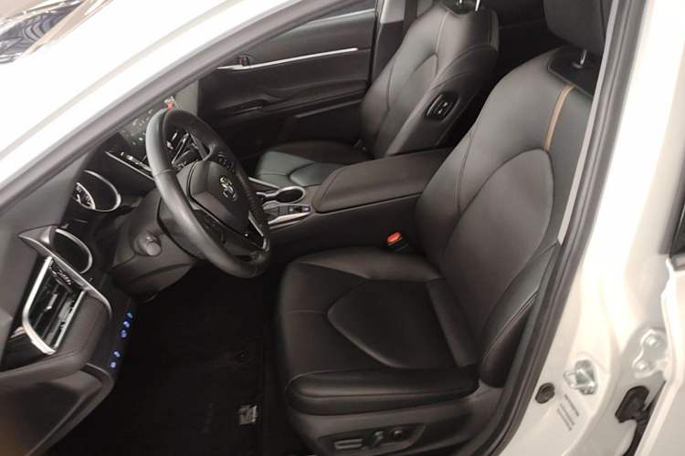 Used Toyota Camry 2023 2.0G Luxury Edition Left Front Seat