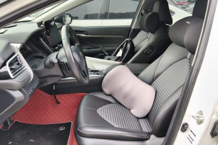Used Toyota Camry 2023 2.5S Knight Edition Left Front Seat