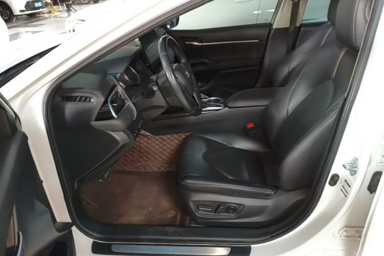 Used Toyota Camry 2023 2.0G Luxury Edition Left Front Seat