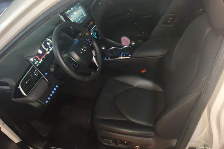 Used Toyota Camry 2023 2.5G Luxury Edition Left Front Seat