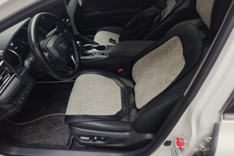 Used Toyota Camry 2023 2.0G Luxury Edition Left Front Seat