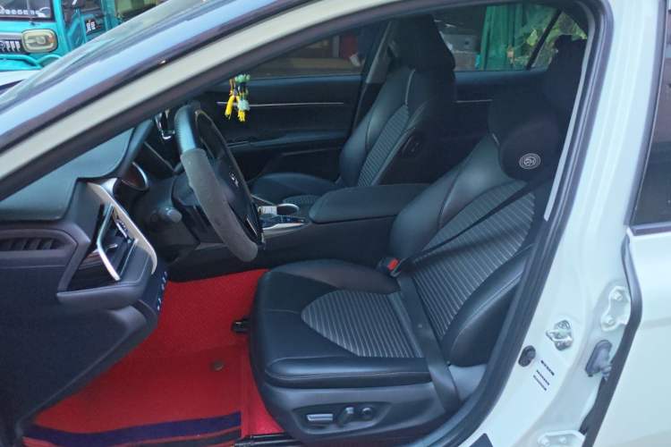 Used Toyota Camry 2023 2.0S Knight Edition Left Front Seat