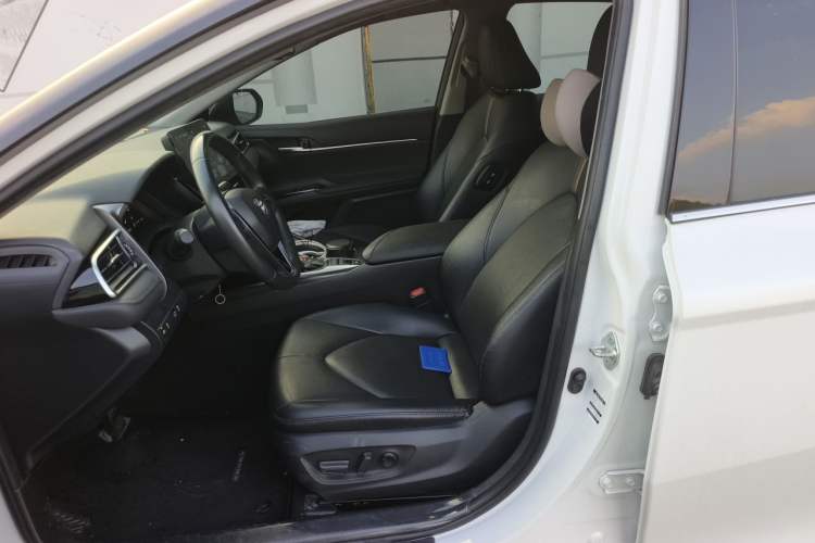 Used Toyota Camry 2023 Dual-Motor 2.5HG Luxury Edition Left Front Seat