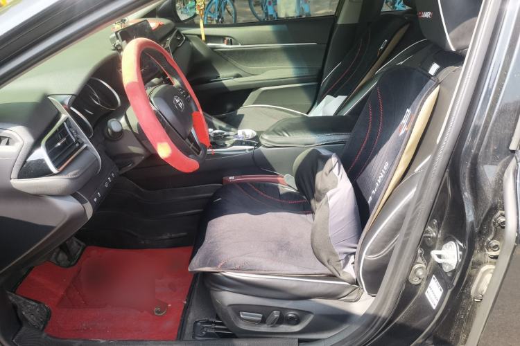 Used Toyota Camry 2023 2.0G Luxury Edition Left Front Seat