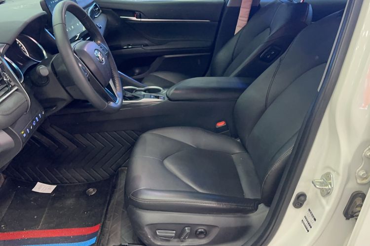 Used Toyota Camry 2023 2.0G Luxury Edition Left Front Seat
