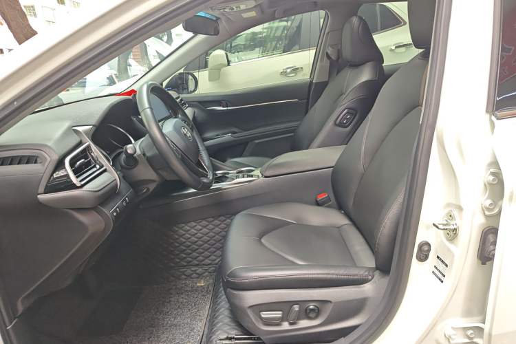 Used Toyota Camry 2023 Dual-Motor 2.5 HGVP Leading Edition Left Front Seat
