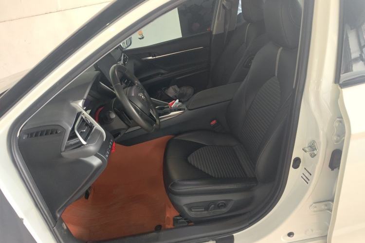 Used Toyota Camry 2023 2.5S Knight Edition Left Front Seat