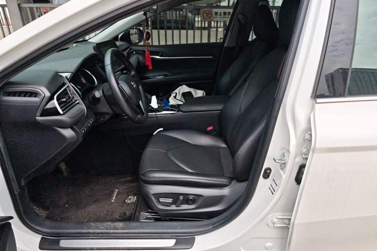 Used Toyota Camry 2023 2.0G Luxury Edition Left Front Seat