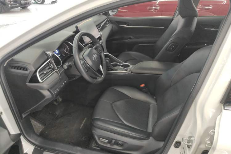 Used Toyota Camry 2023 2.0G Luxury Edition Left Front Seat
