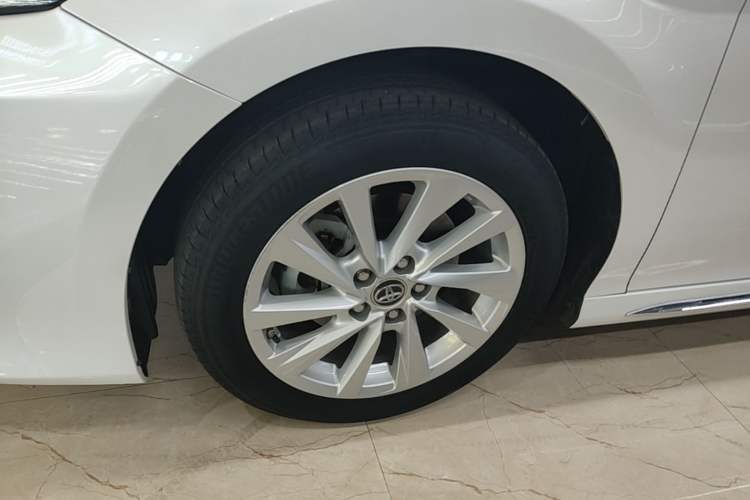 Used Toyota Camry 2023 2.0G Luxury Edition Left Front Wheel Hub